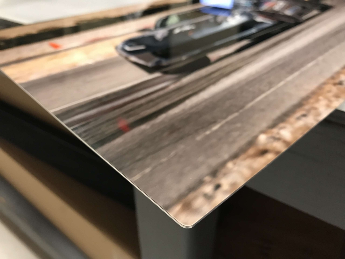 Metal print in office